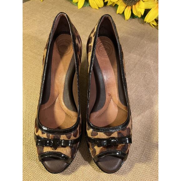 Nurture Mohair Peep Toe Pump-Women's 7M - Picture 2 of 12